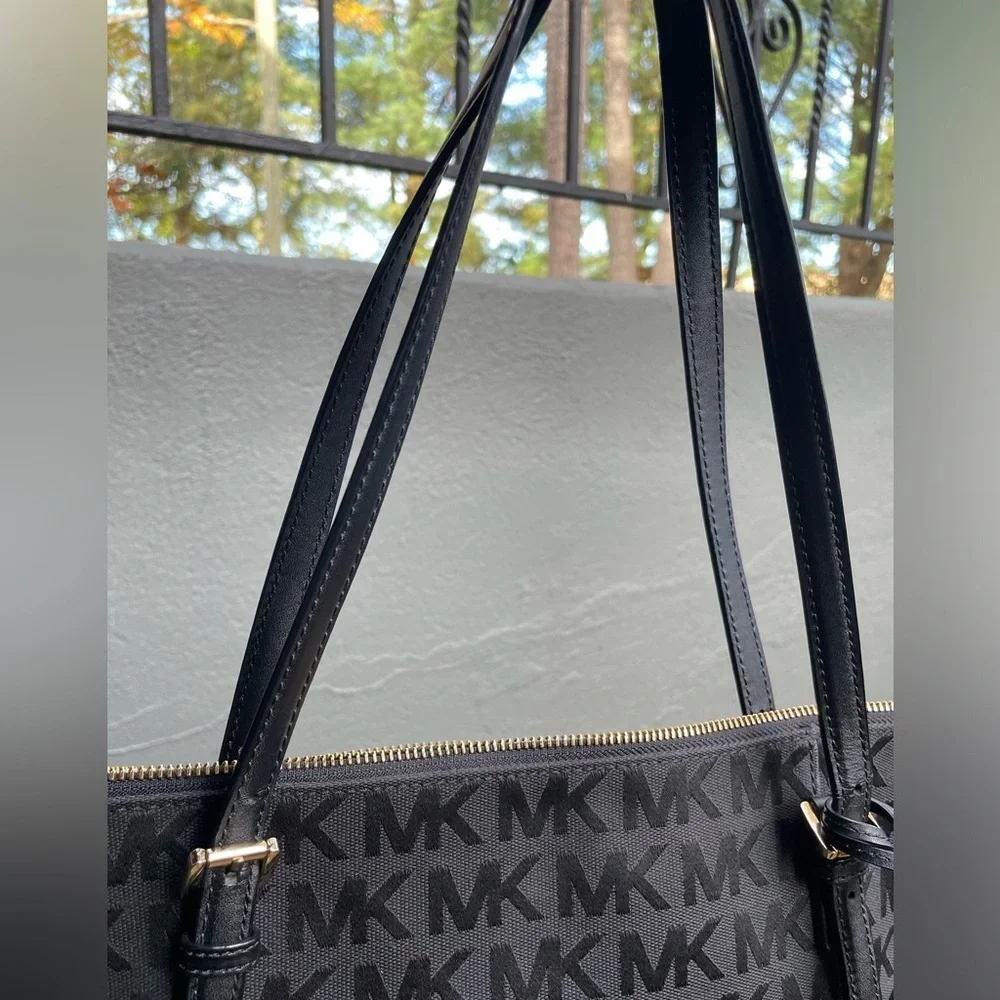 MICHAEL KORS BAG,Michael Kors Black Monogram Handbag